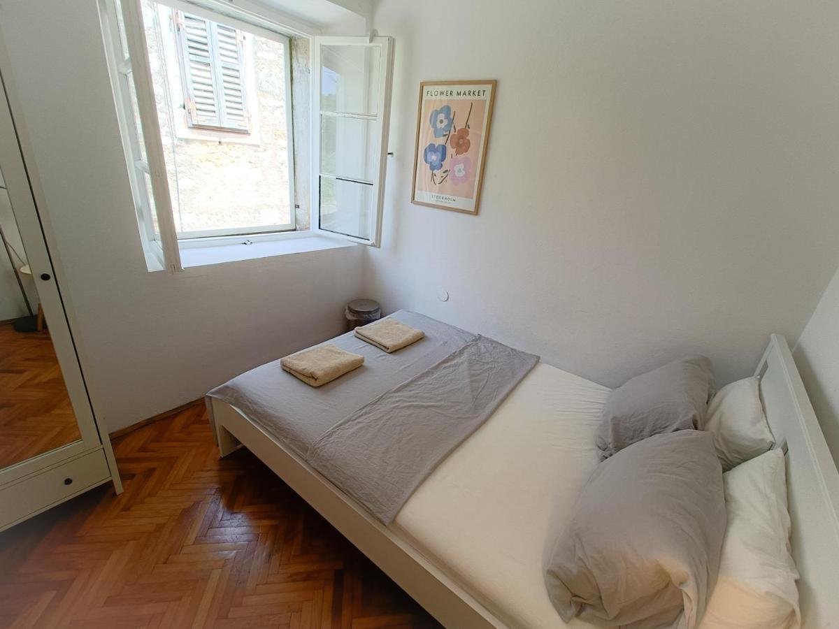 Oleas Stari Grad Hvar - 2 Min To Center Ocean Bus Supermarket Holiday House Exterior photo